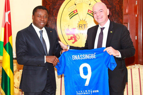 FOOTBALL : LE PRESIDENT DE LA FIFA EN TOURNEE DANS LES PAYS DE L’AFRIQUE DE L’OUEST