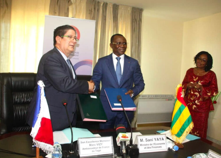 APPUI A LA REFORME DES COLLEGES L’AFD OFFRE 10 MILLIARDS FCFA AU TOGO