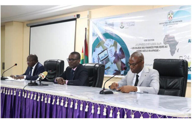 METTRE LE NUMERIQUE AU SERVICE DE LA FISCALITE DES ETATS AFRICAINS : DEFI D’UN COLLOQUE TENU A L’UNIVERSITE DE LOME
