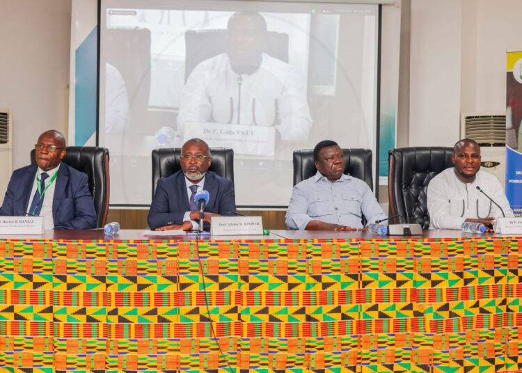 CEDEAO : 50 ANS D’INTÉGRATION EN QUESTION À L’UNIVERSITÉ DE LOMÉ