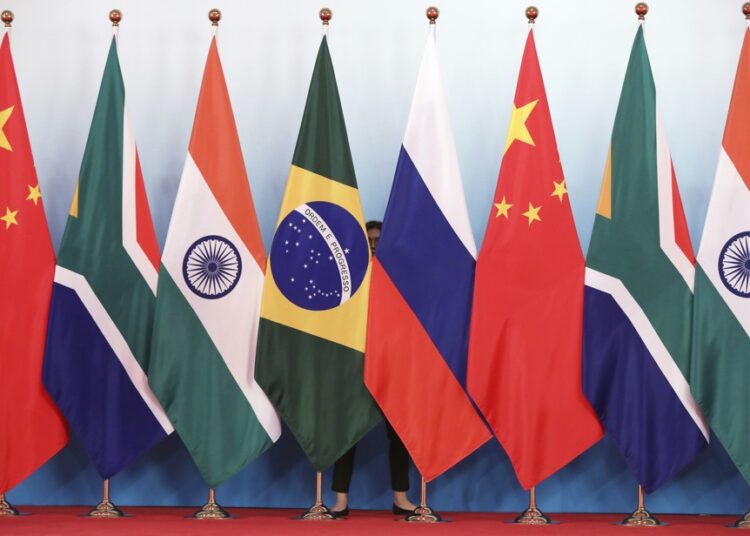 LE DEAL CACHE DES BRICS : UNE MENACE POUR L’HEGEMONIE AMERICAINE